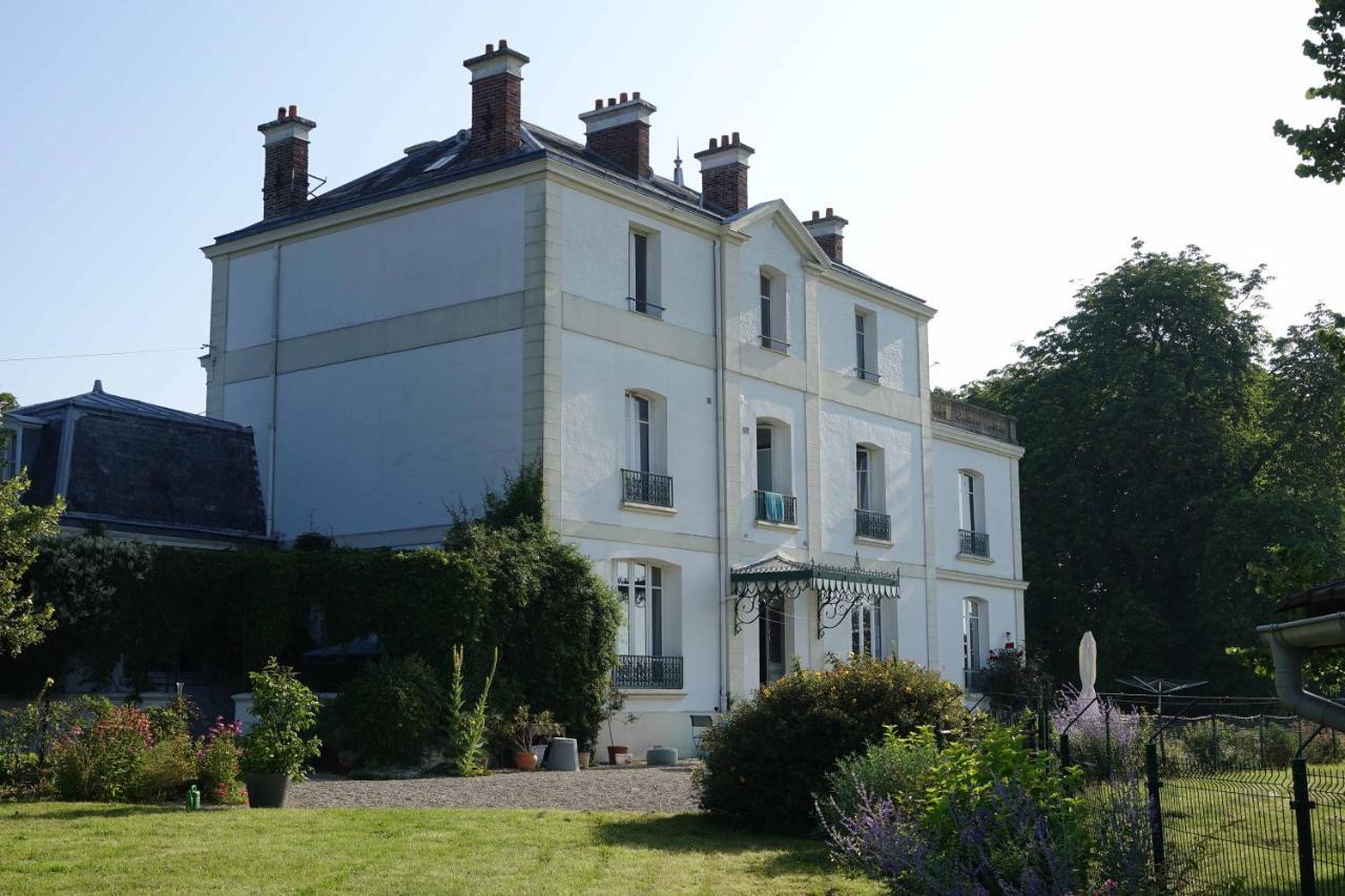 Manoir Le Parc Near Paris & Disneyland Villevaudé エクステリア 写真