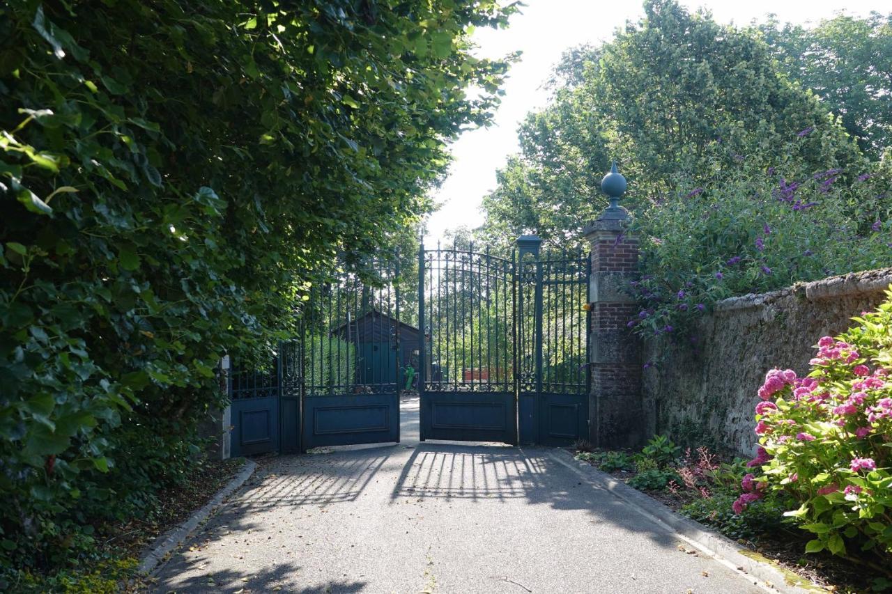 Manoir Le Parc Near Paris & Disneyland Villevaudé エクステリア 写真