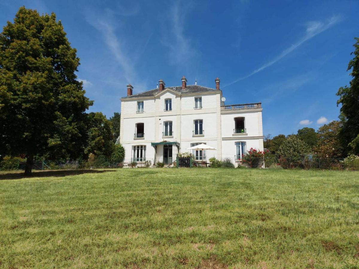 Manoir Le Parc Near Paris & Disneyland Villevaudé エクステリア 写真