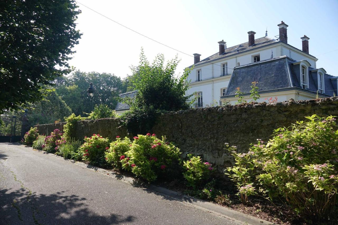 Manoir Le Parc Near Paris & Disneyland Villevaudé エクステリア 写真