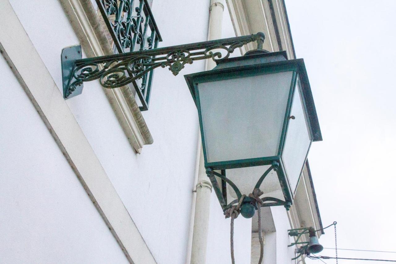 Manoir Le Parc Near Paris & Disneyland Villevaudé エクステリア 写真